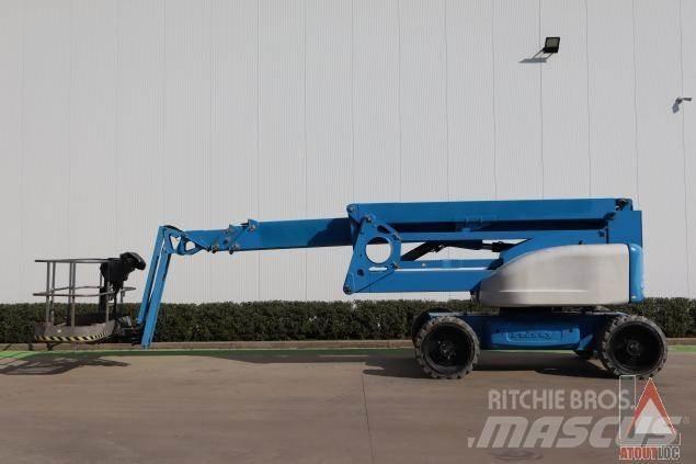 Niftylift HR28 Körüklü personel platformları