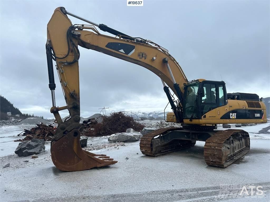 CAT 300D Paletli ekskavatörler