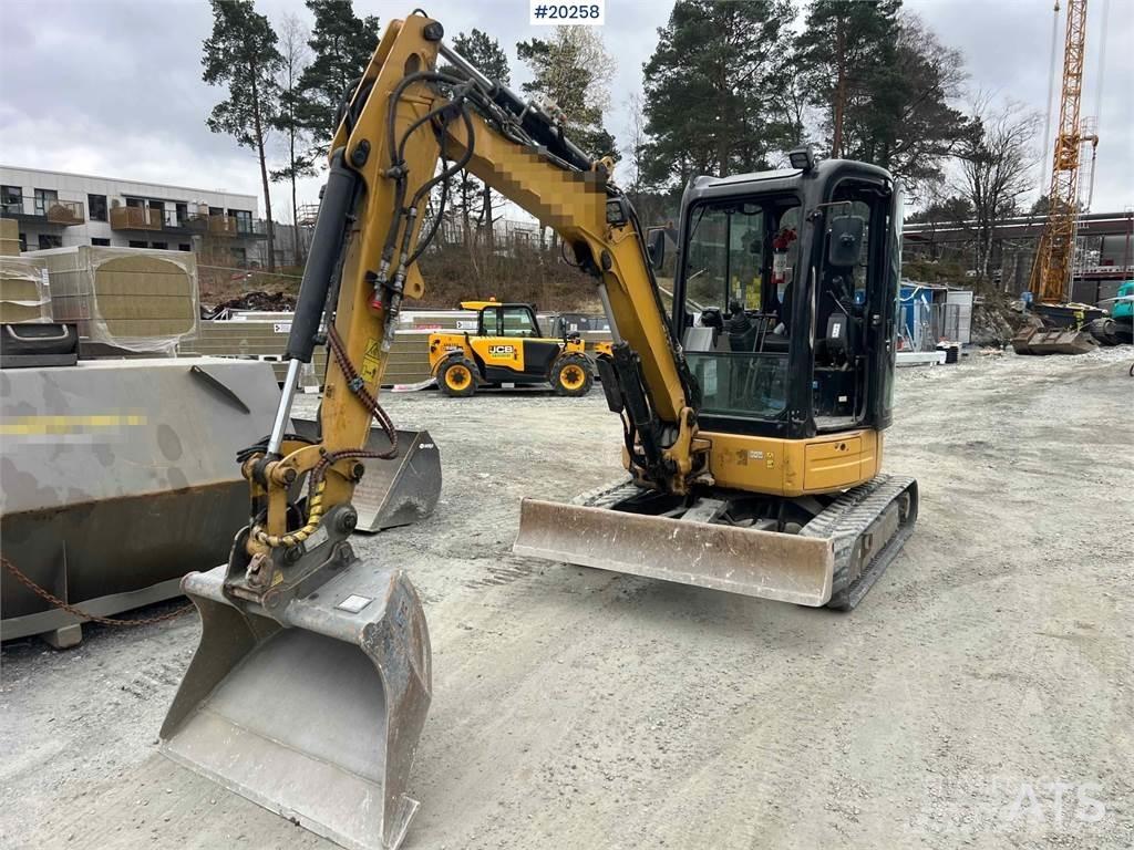 CAT 303.5ECR Paletli ekskavatörler