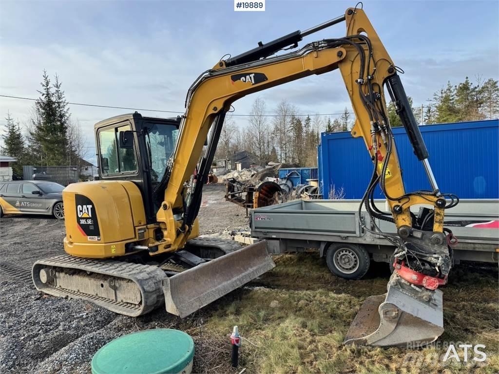 CAT 305.5E2 Paletli ekskavatörler