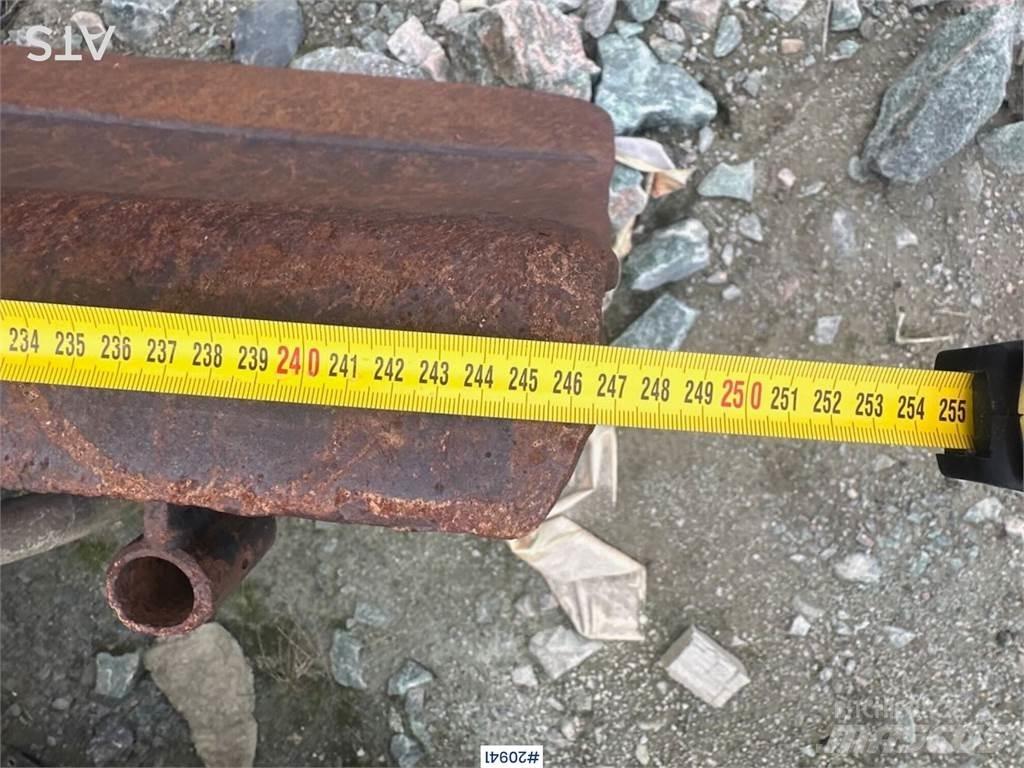 CAT 312 Lastik tekerli ekskavatörler