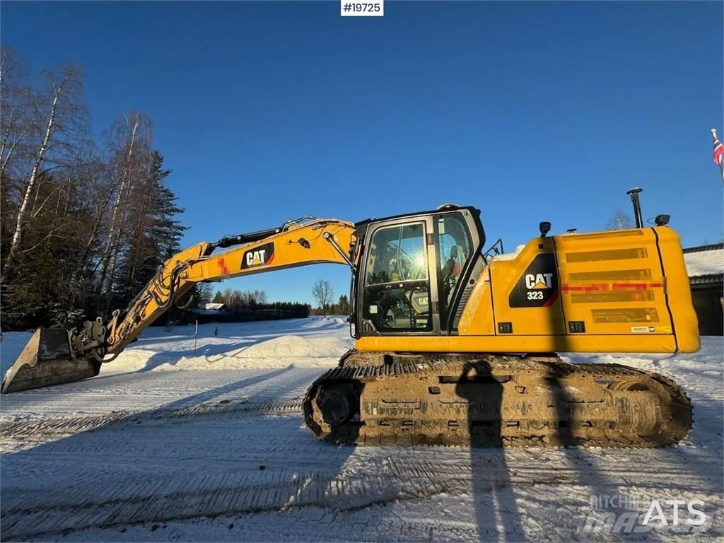 CAT 323 Paletli ekskavatörler