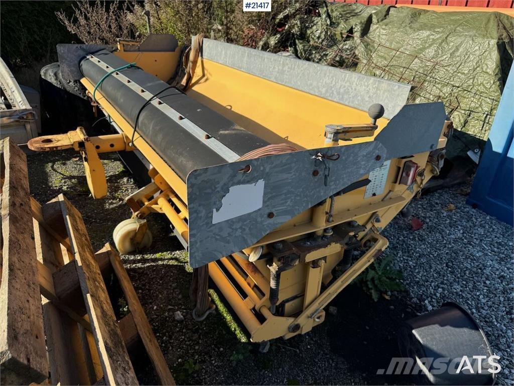 Falköping litter box Diger aksam