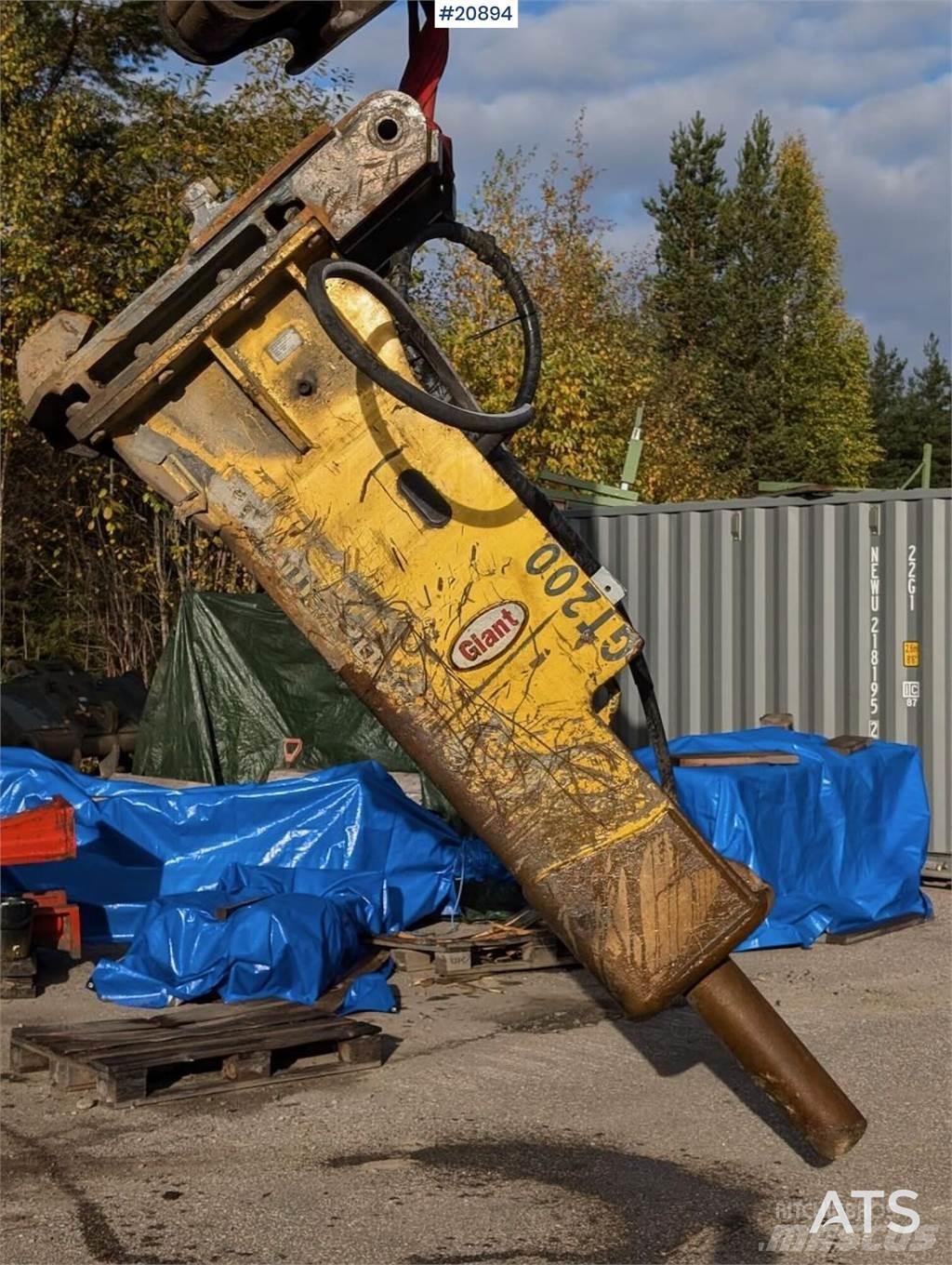 GiANT GT200 Hidrolik kırıcılar