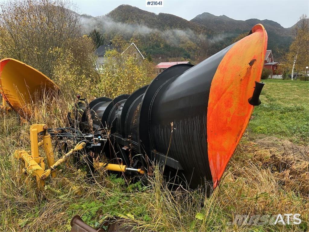  Gmill HDA 265 plow. Diger aksam