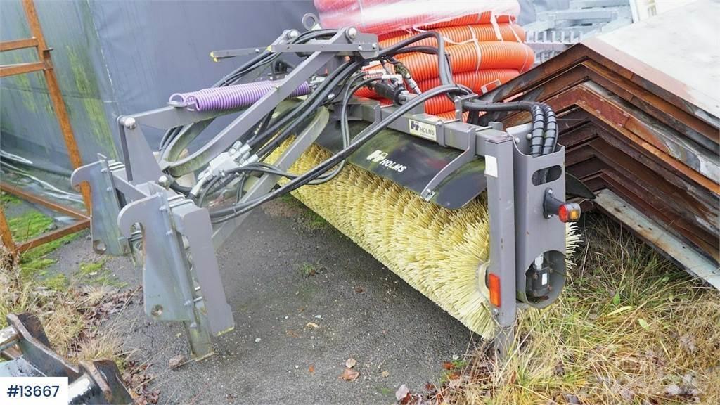 Holms SL-2.5 sweeper Diger
