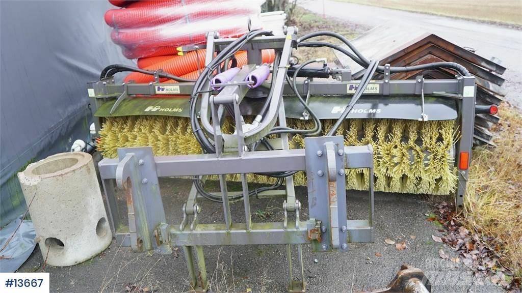 Holms SL-2.5 sweeper Diger