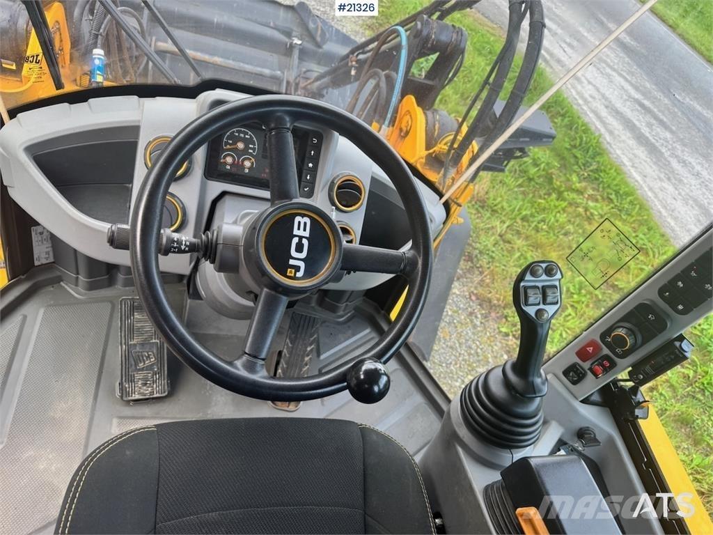 JCB 413K Tekerlekli yükleyiciler