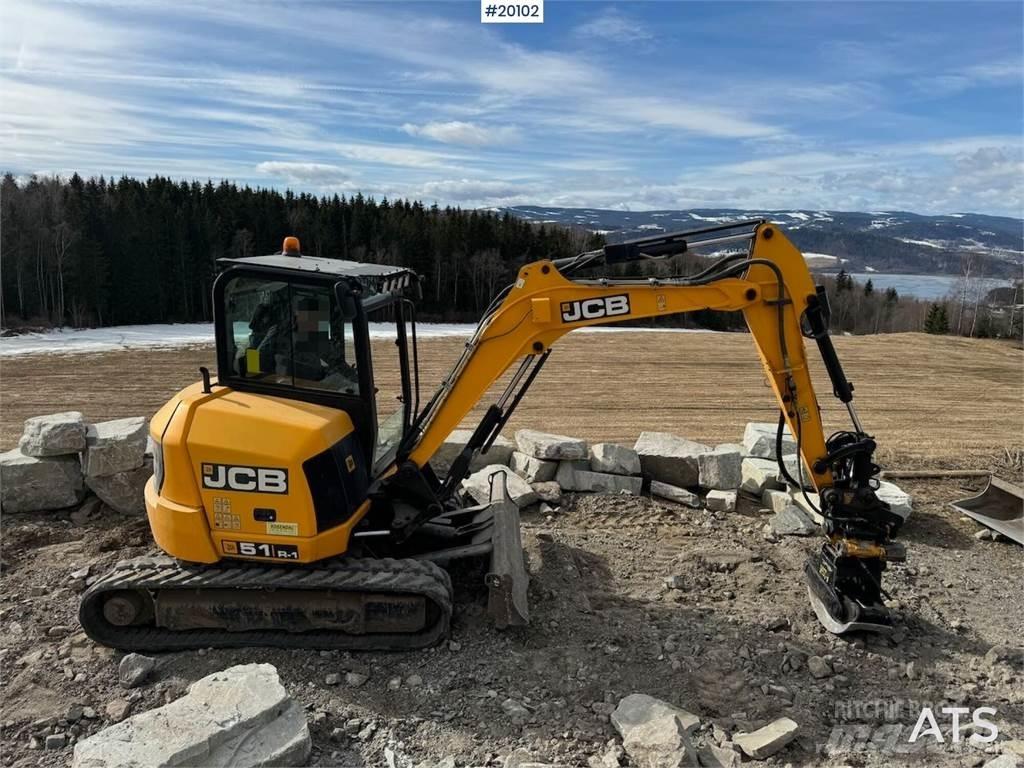 JCB 51R Paletli ekskavatörler