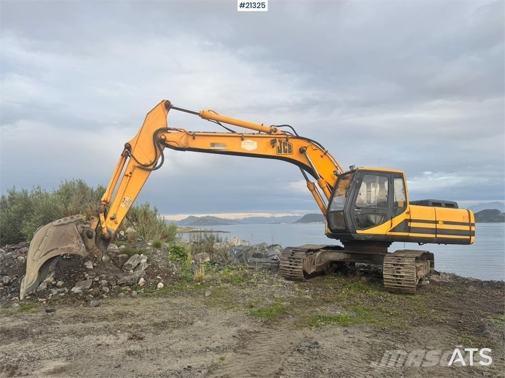 JCB JS200LC Paletli ekskavatörler
