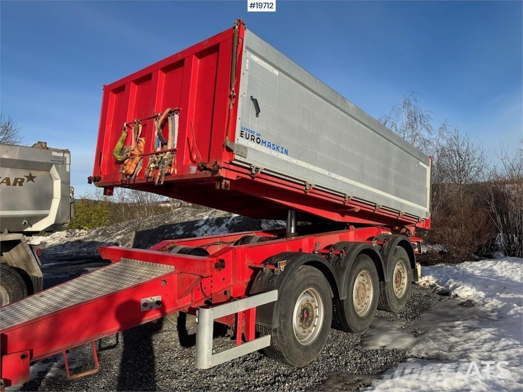 Kel-Berg Trailer. Diger çekiciler