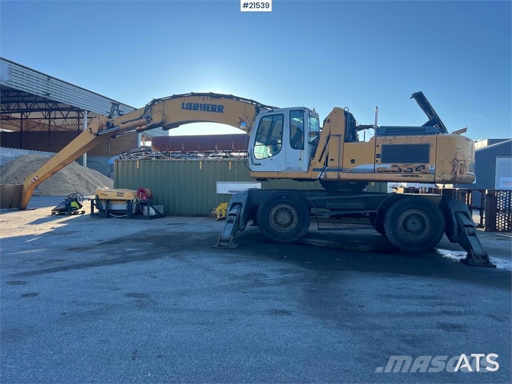 Liebherr A934C Lastik tekerli ekskavatörler