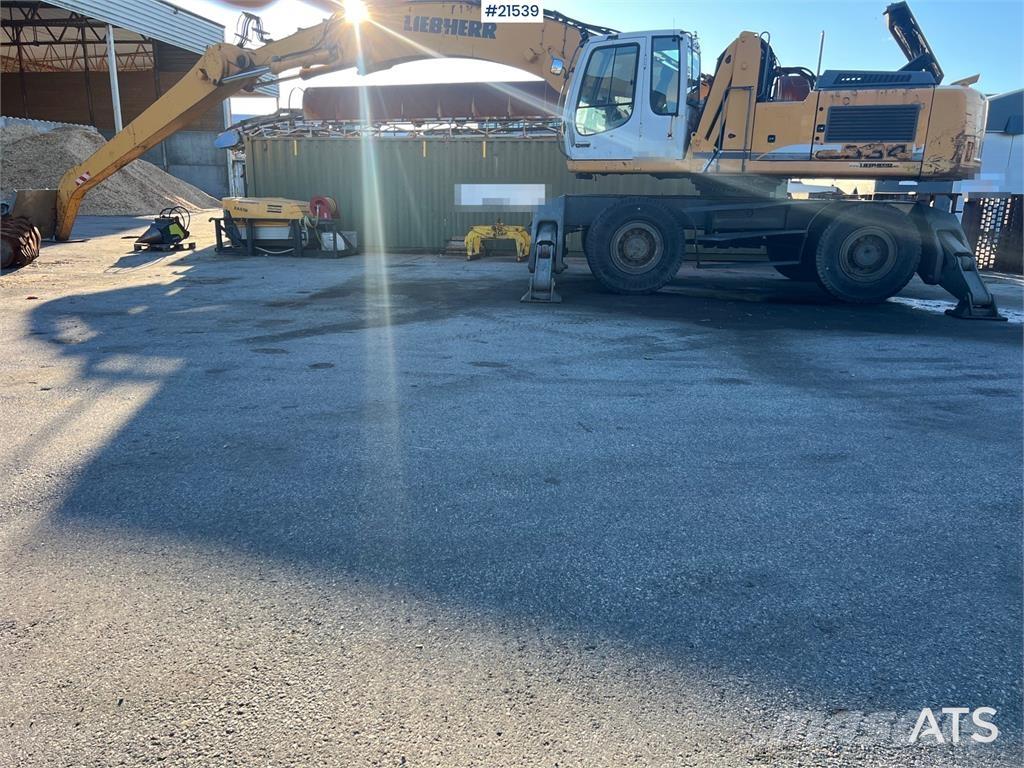 Liebherr A934C Lastik tekerli ekskavatörler