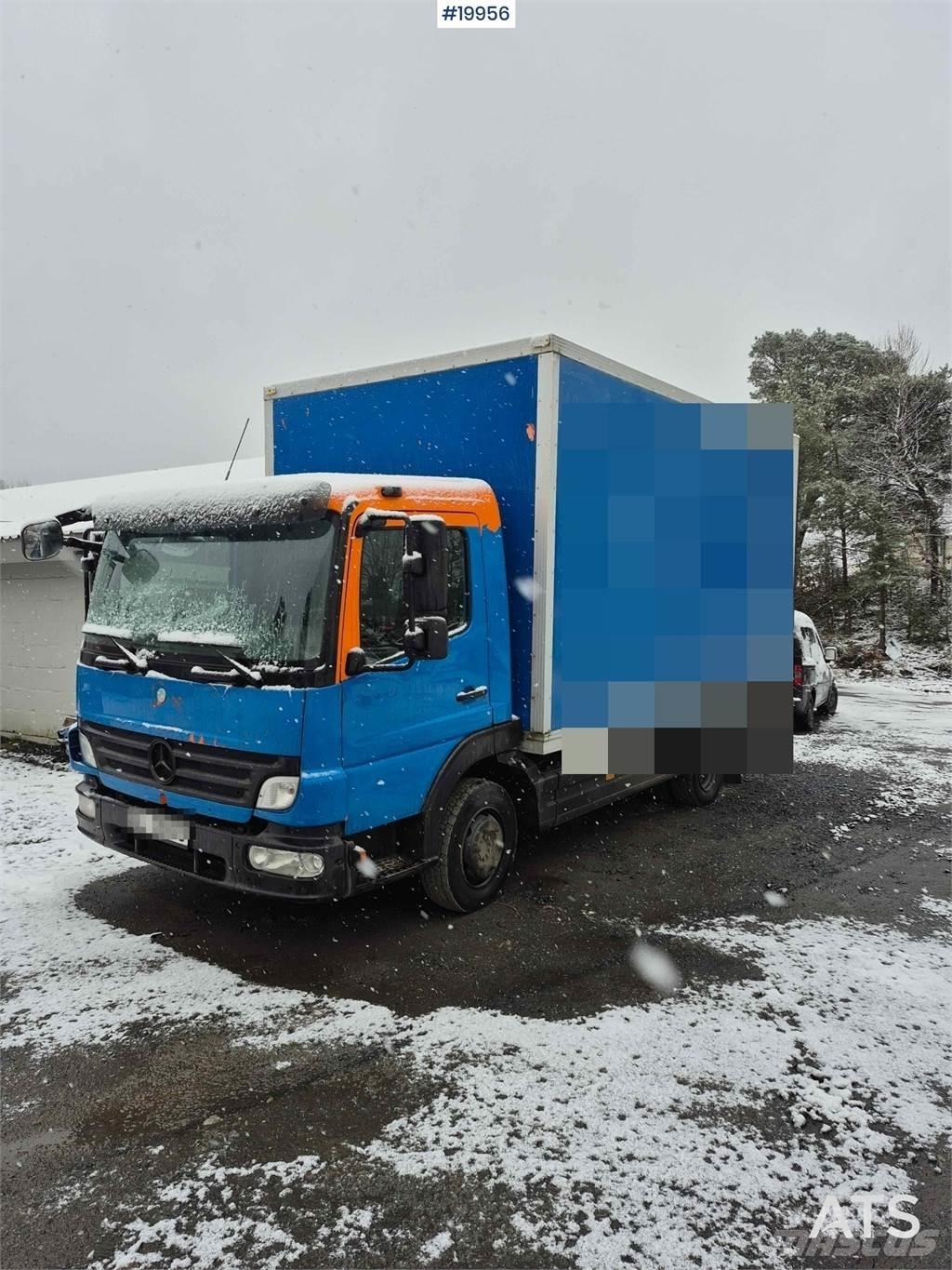 Mercedes-Benz 818 Kapali kasa kamyonlar