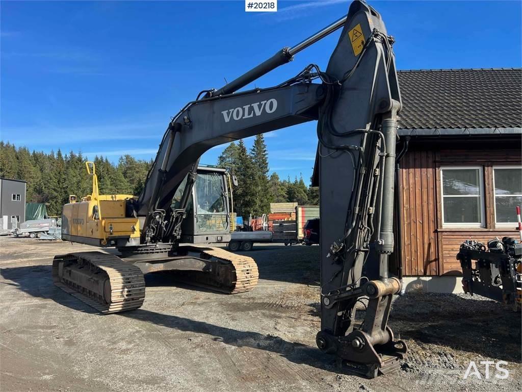 Volvo EC240CL Paletli ekskavatörler