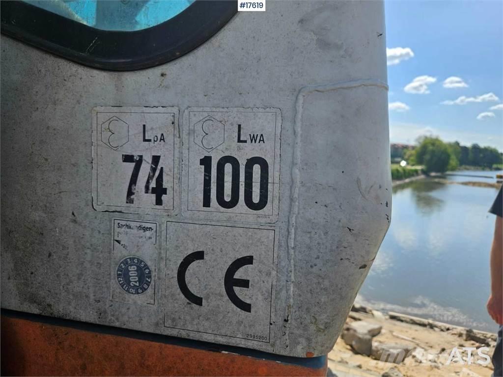 Atlas 1404 Lastik tekerli ekskavatörler