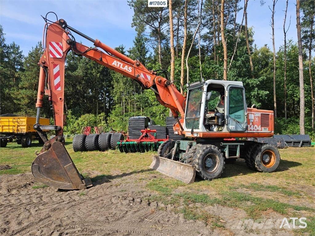 Atlas 1404 Lastik tekerli ekskavatörler