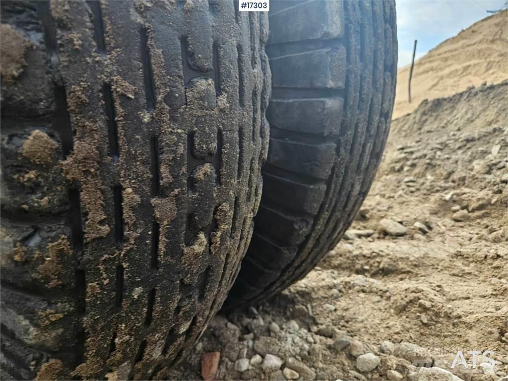 Atlas 1504 Lastik tekerli ekskavatörler