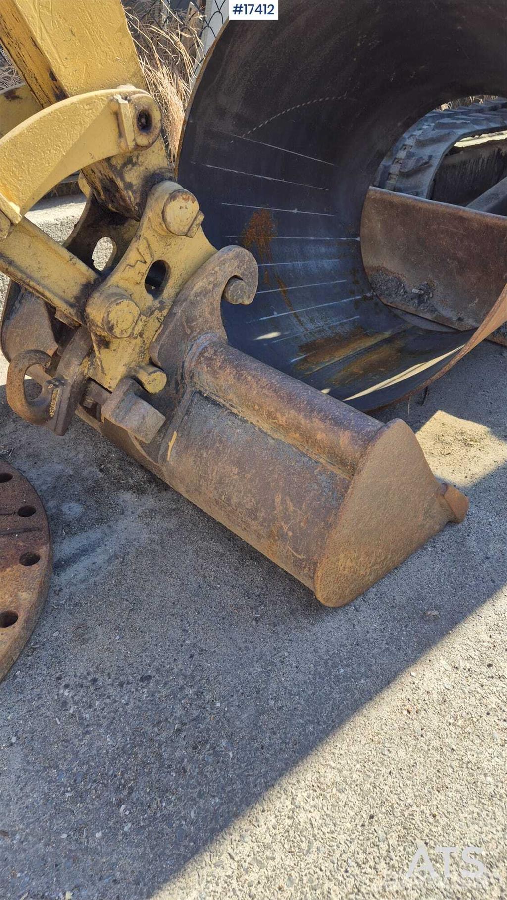 CAT 302.5 Mini ekskavatörler, 7 tona dek