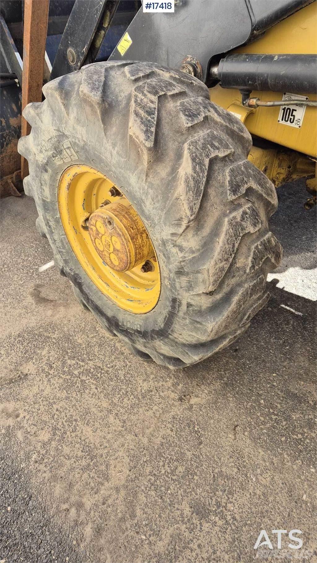 CAT 428D Kazıcı yükleyiciler - beko loder