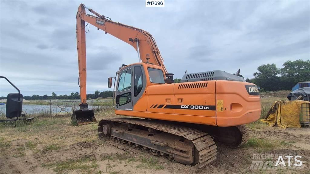Doosan DX 300 LC Paletli ekskavatörler