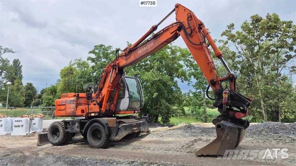Hitachi EX 165W Lastik tekerli ekskavatörler
