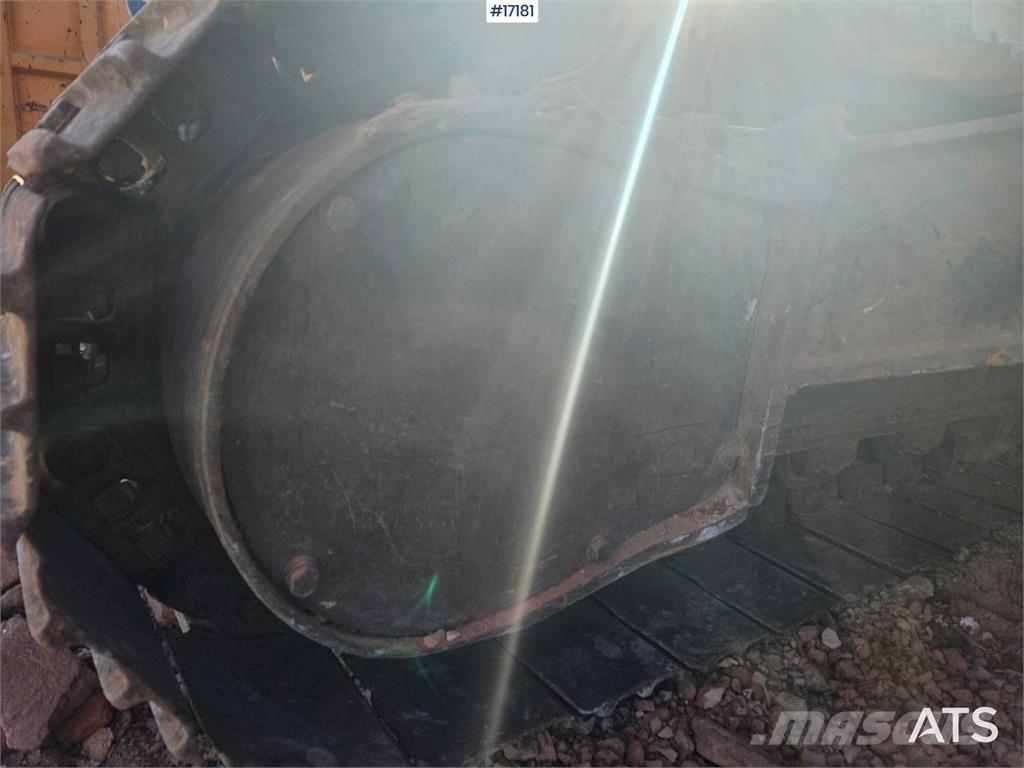 Hitachi ZX225 LC Paletli ekskavatörler