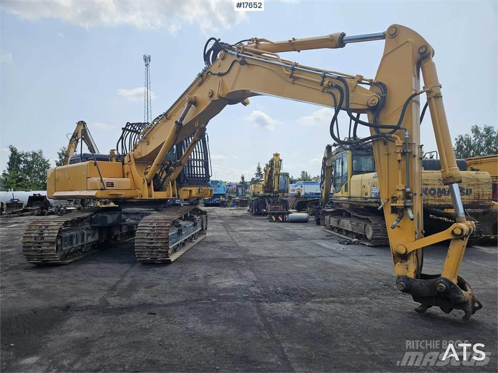 Komatsu 380 Paletli ekskavatörler