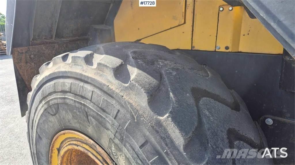 Komatsu WA380-5H Tekerlekli yükleyiciler