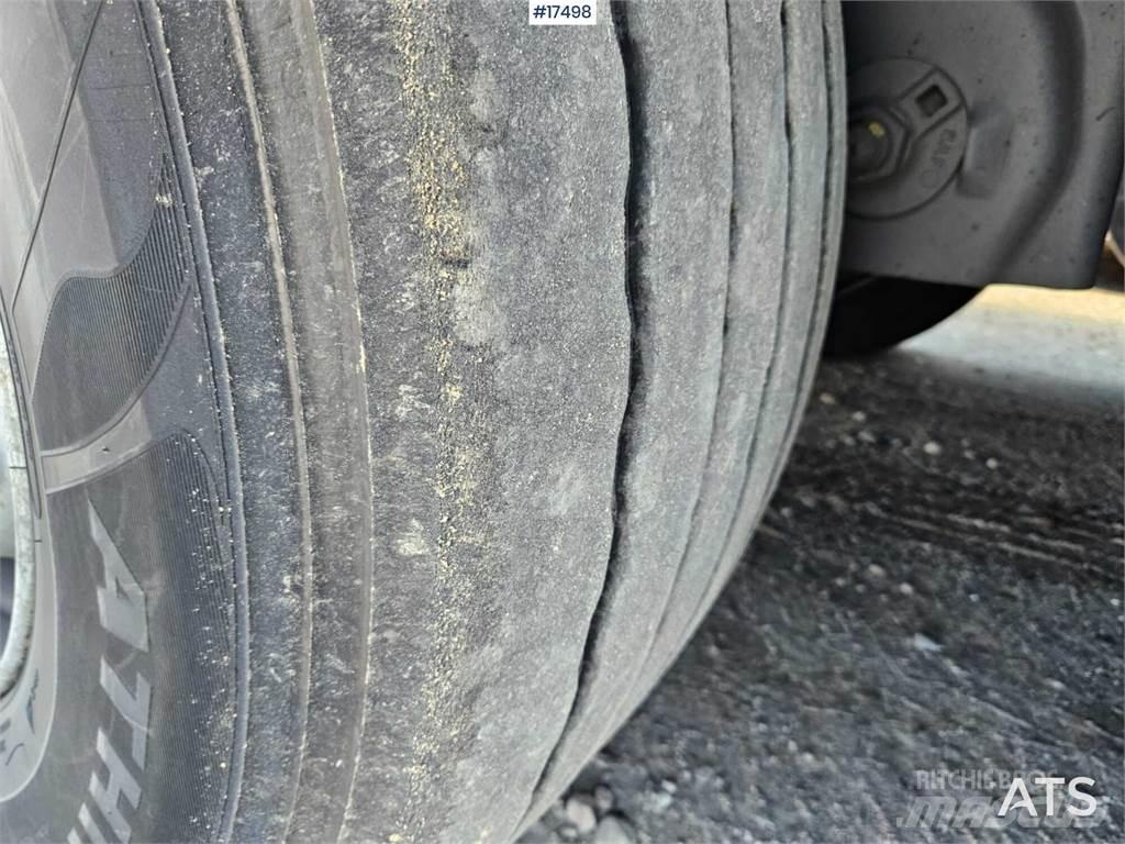 Krone SD Perdeli yari çekiciler