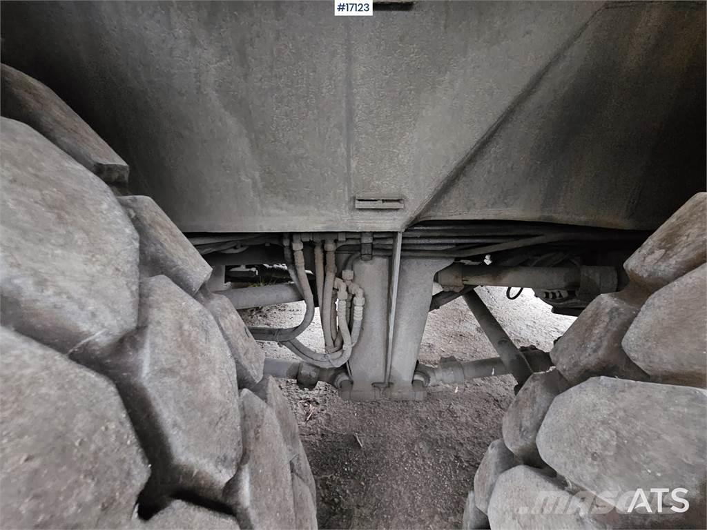 Liebherr 1050-1 Yol-Arazi Tipi Vinçler (AT)