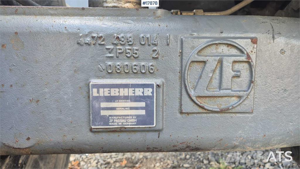 Liebherr A 900C Lastik tekerli ekskavatörler