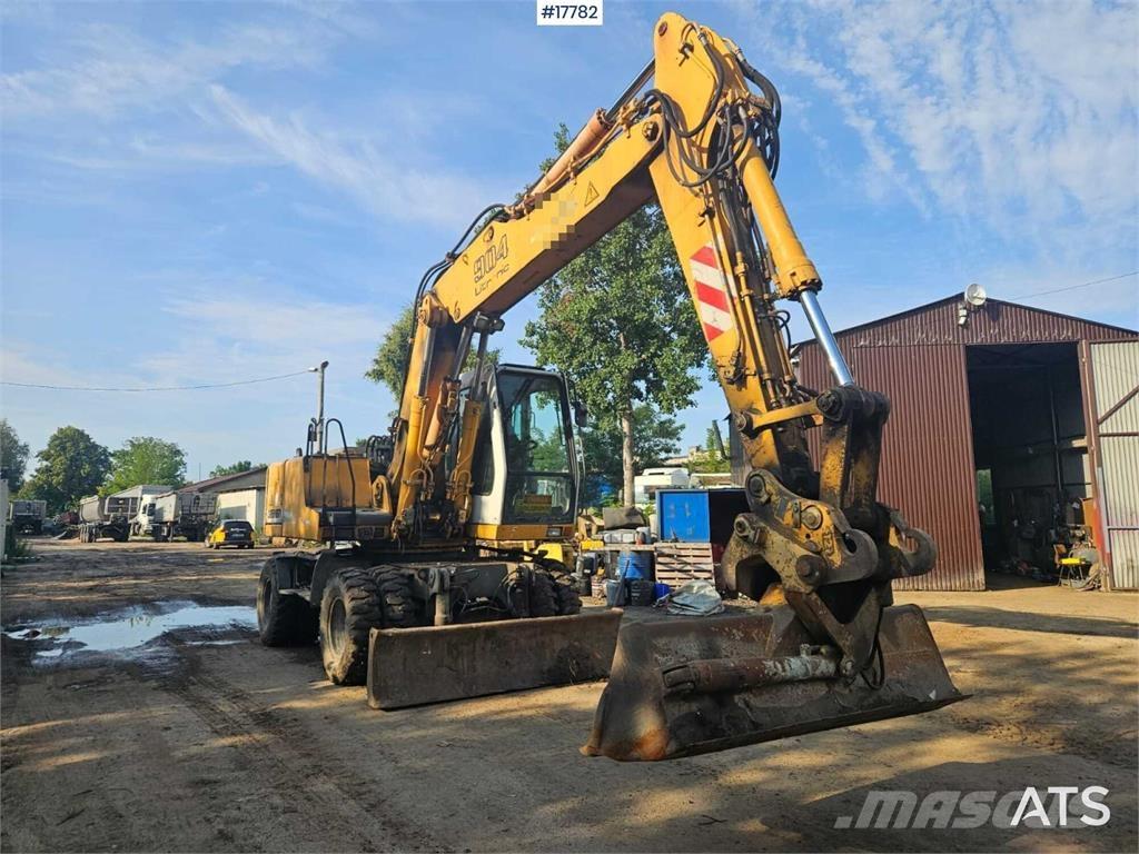 Liebherr A 904 Lastik tekerli ekskavatörler