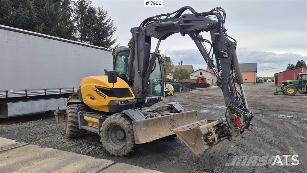 Mecalac 11 MWR Lastik tekerli ekskavatörler