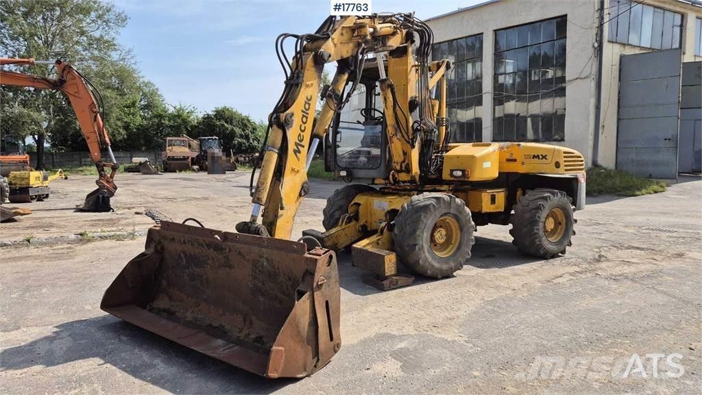 Mecalac 12MX Lastik tekerli ekskavatörler