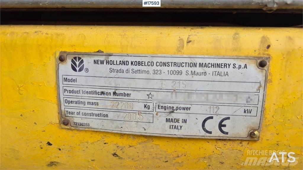 New Holland E215 Paletli ekskavatörler