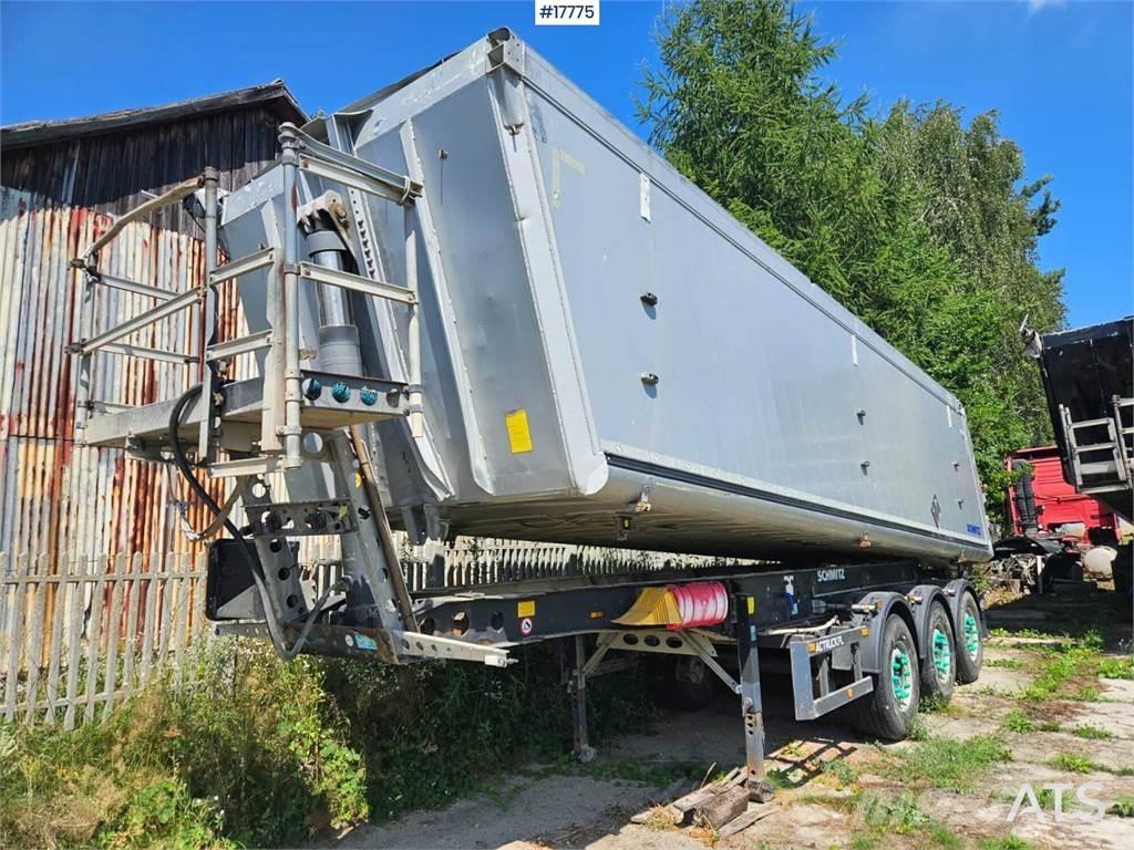 Schmitz SKI 24 Damperli çekiciler