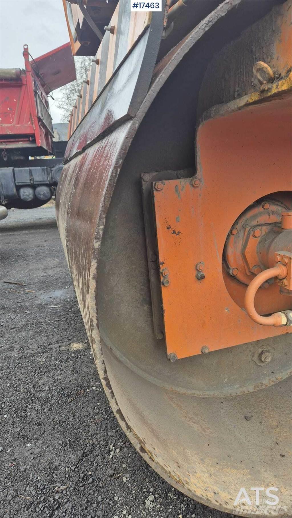STA VSH 102 Çift tamburlu silindirler
