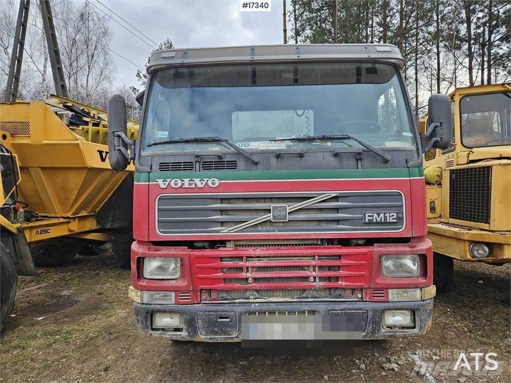 Volvo 420 8x4 Damperli kamyonlar