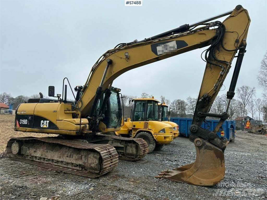 CAT 319D Paletli ekskavatörler