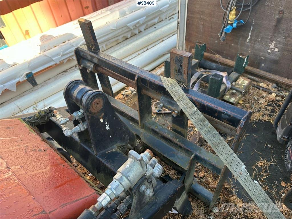 Ditch Witch SK650 Skid steer loderler