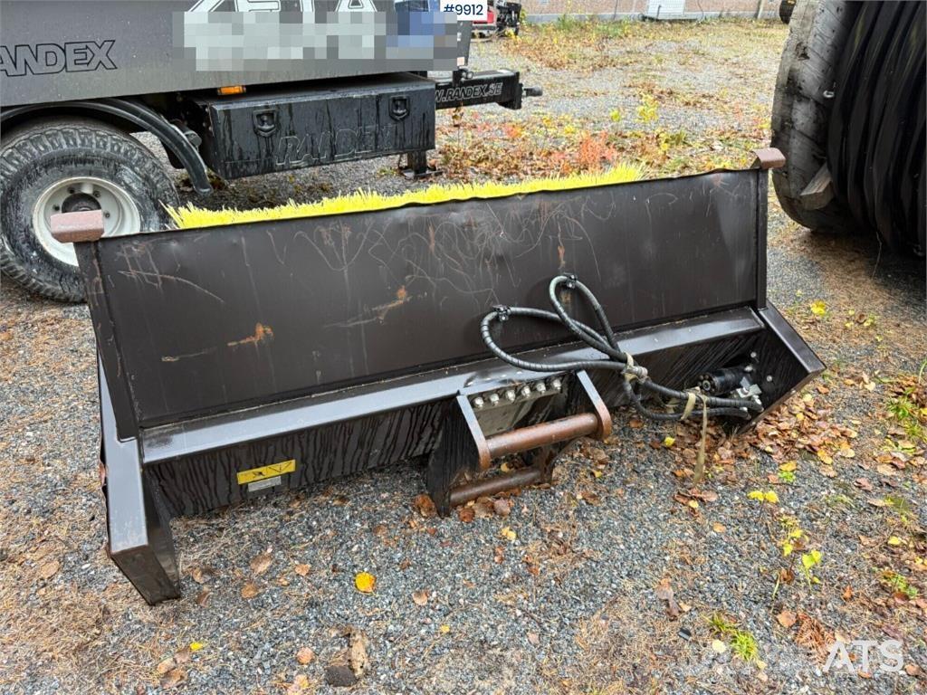 Engcon SOP-SR1800-S60 Süpürgeler