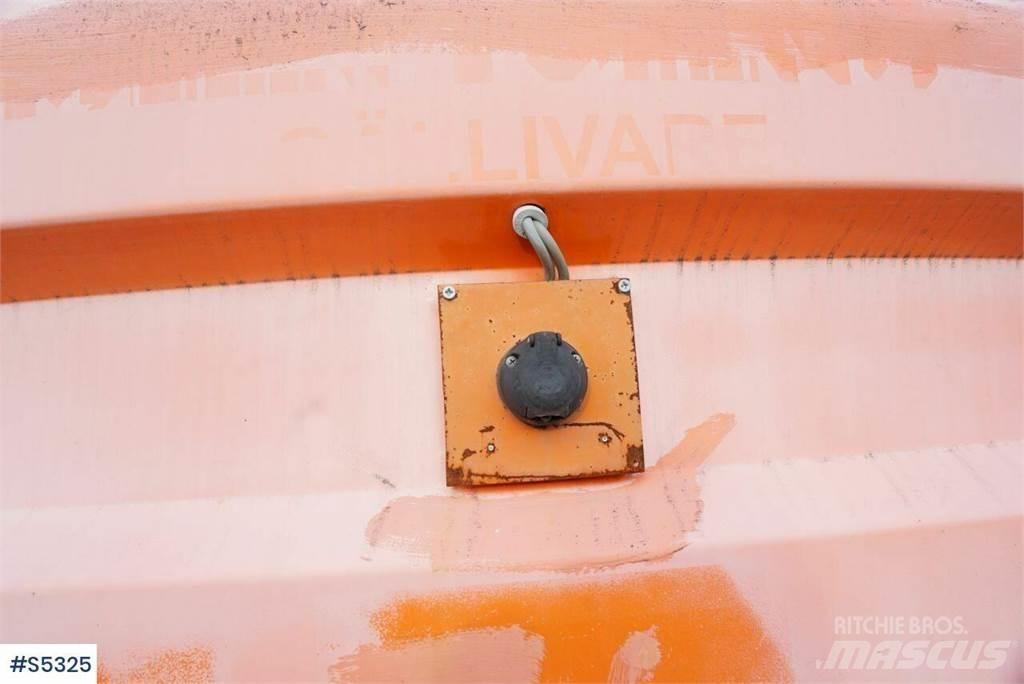 Hitachi EX165W Lastik tekerli ekskavatörler