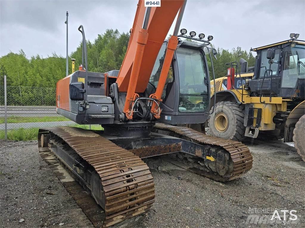 Hitachi ZX 250 LC-3 Paletli ekskavatörler