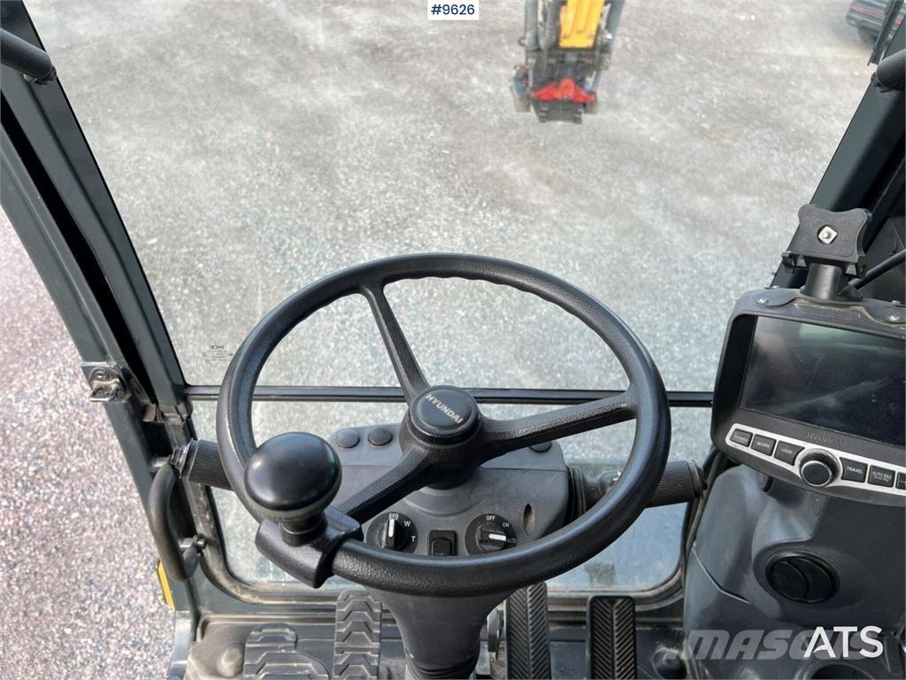 Hyundai 140W-9A Lastik tekerli ekskavatörler