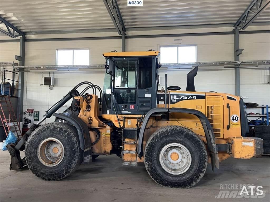 Hyundai HL757TM-9 Tekerlekli dozerler