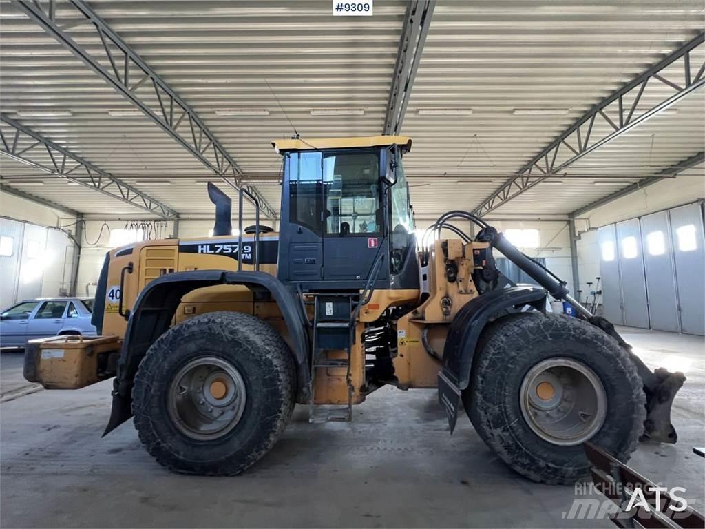 Hyundai HL757TM-9 Tekerlekli dozerler