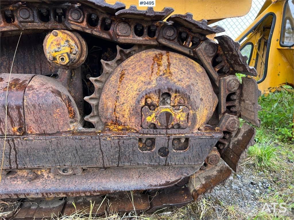 International L125 Paletli dozerler