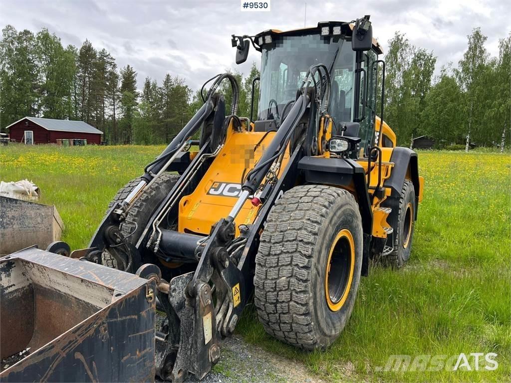 JCB 427 HT Tekerlekli yükleyiciler