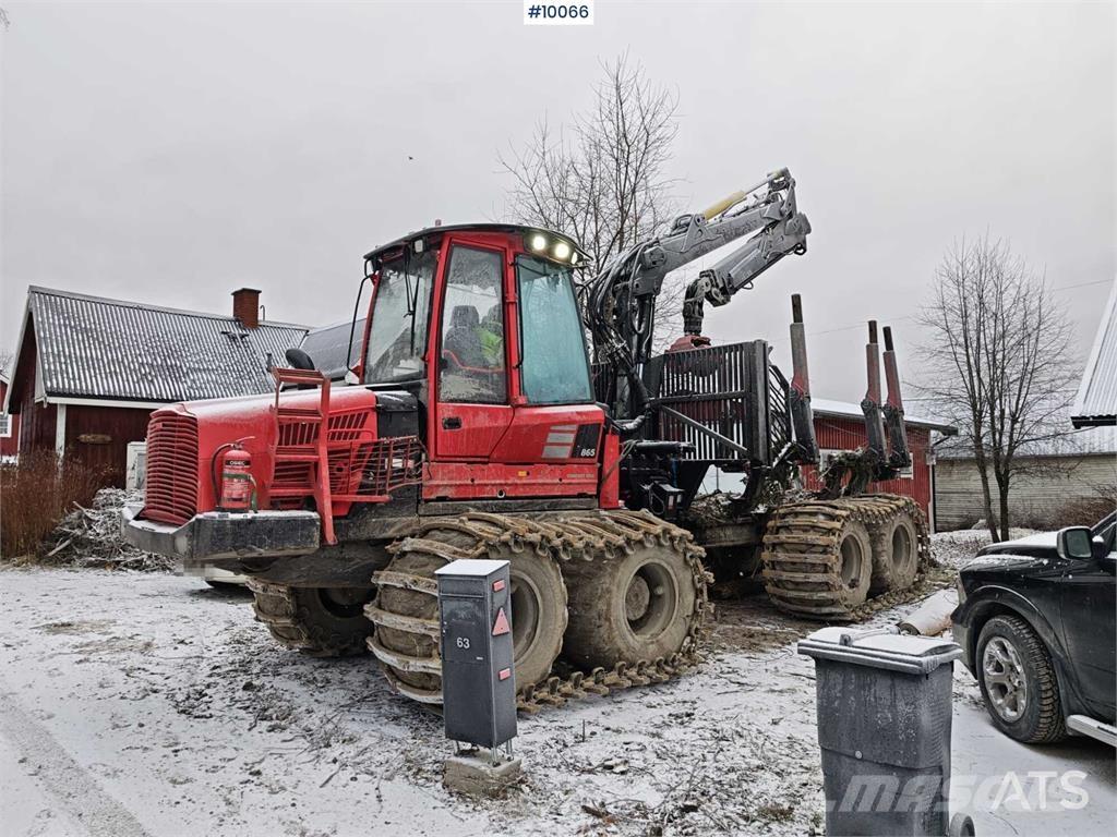 Komatsu 865 Tomruk yükleyici traktörler